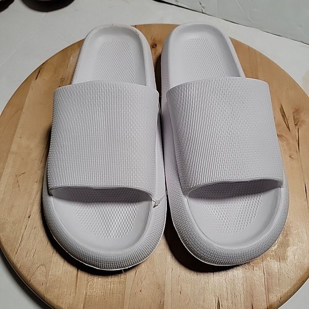 Mudd ALOHA-01L Ladies White Slides Size 11 New Summer Pool Beach Sandals Comfort